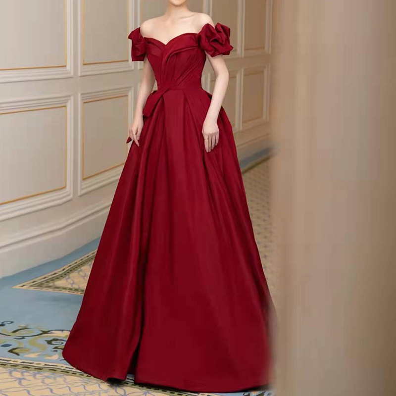 Fugitive Princess Series Bridal Toast Dress 2026 Summer New Style Burgundy Off-Shoulder Slimming Engagement Dress