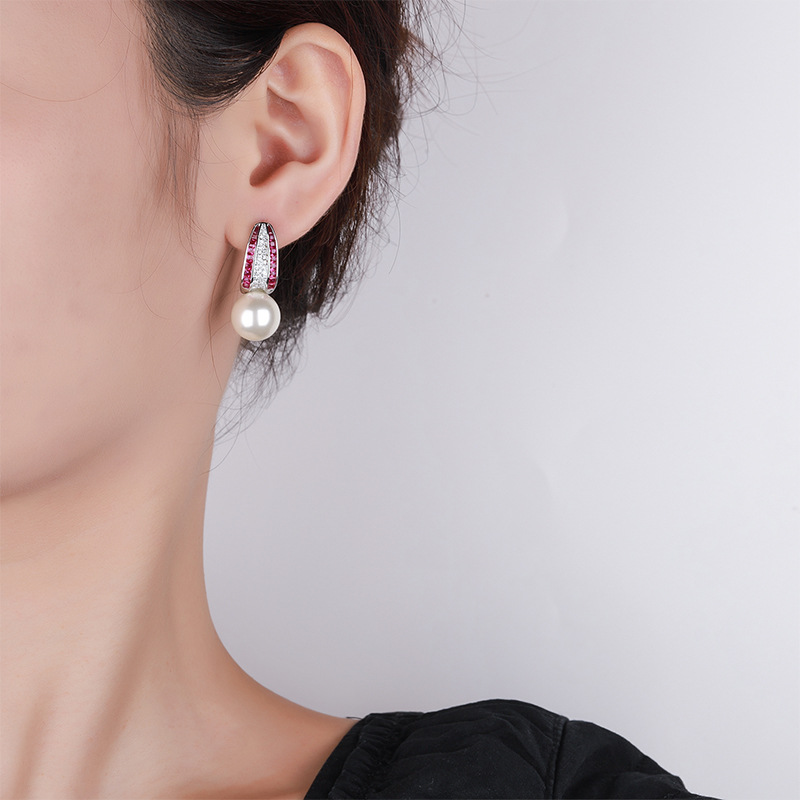 2024 nuevo estilo Zhuang Shengsheng joyería fondo de cobre chapado en oro simulación color tesoro perla temperamento pendientes pendientes pendientes 12mm al por mayor