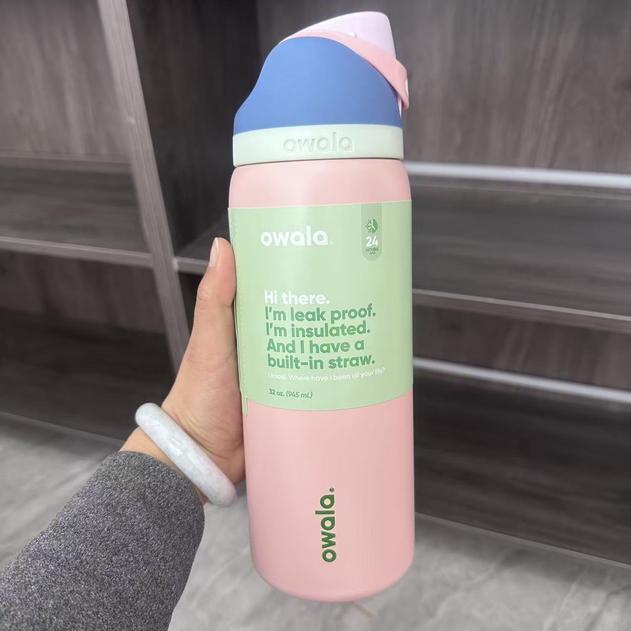 Owala en stock de gran capacidad portátil hervidor de agua al aire libre para hombres tazas de agua caliente de moda para mujeres tazas de fruta deportivas al por mayor