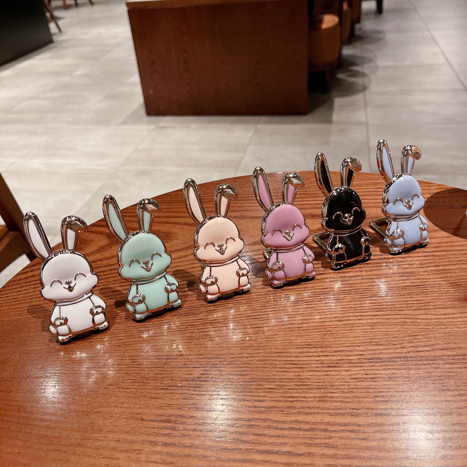 Cartoon Style Rabbit Plastic Folding Bracket display picture 3