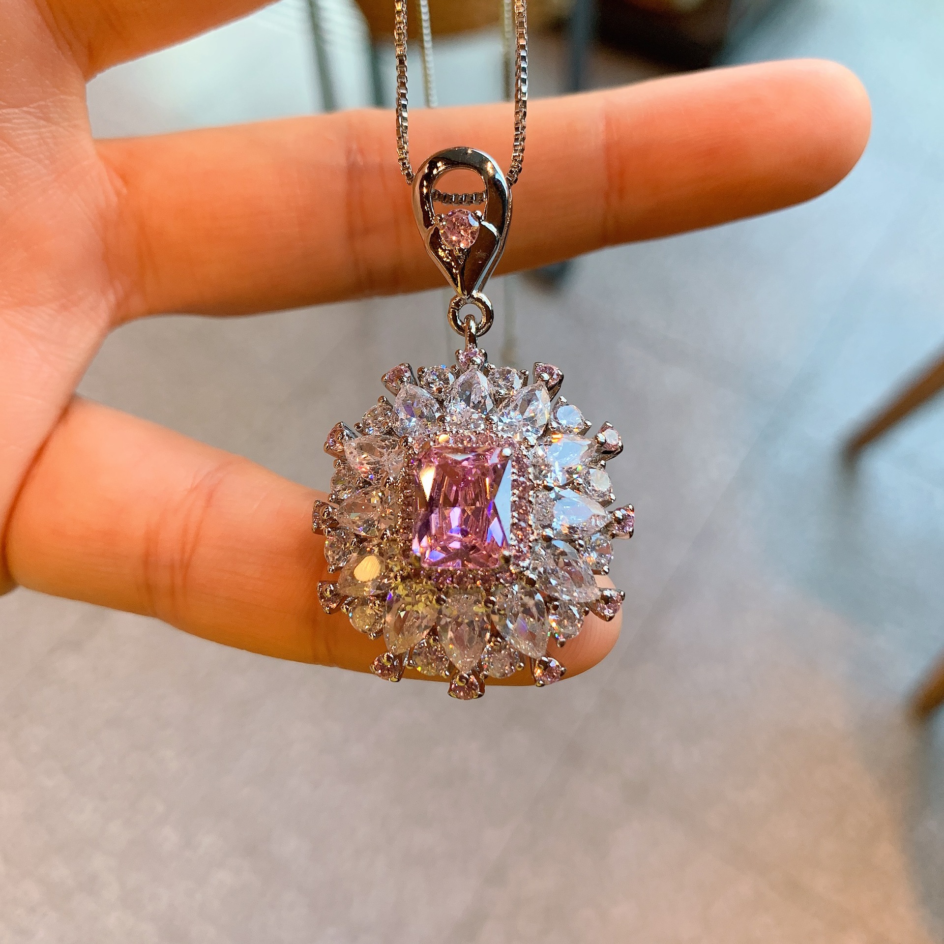 Lady Geometric Copper Gold Plated Rhinestones Rings 1 Piece