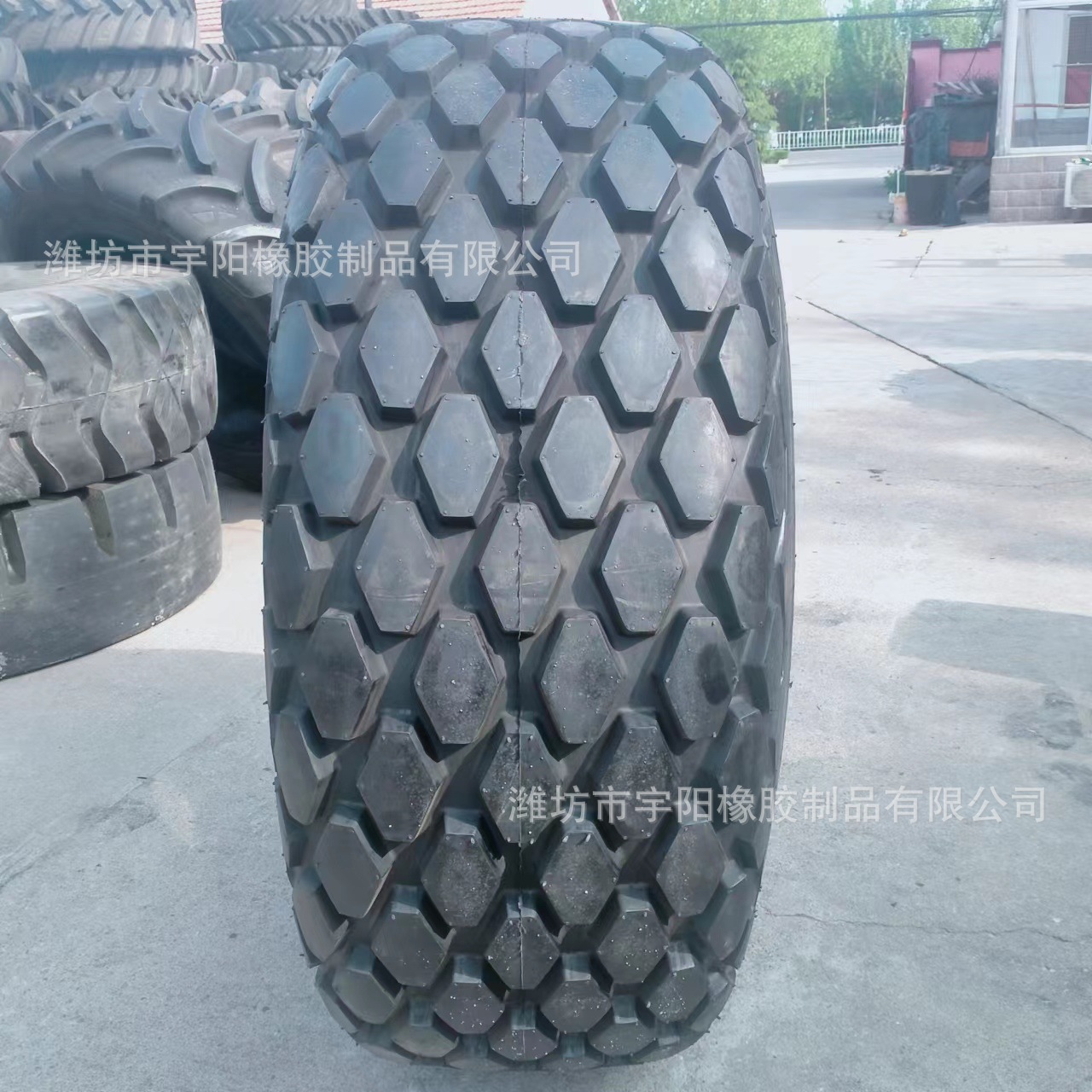 宝石块23.1-26 工程机械压路机轮胎