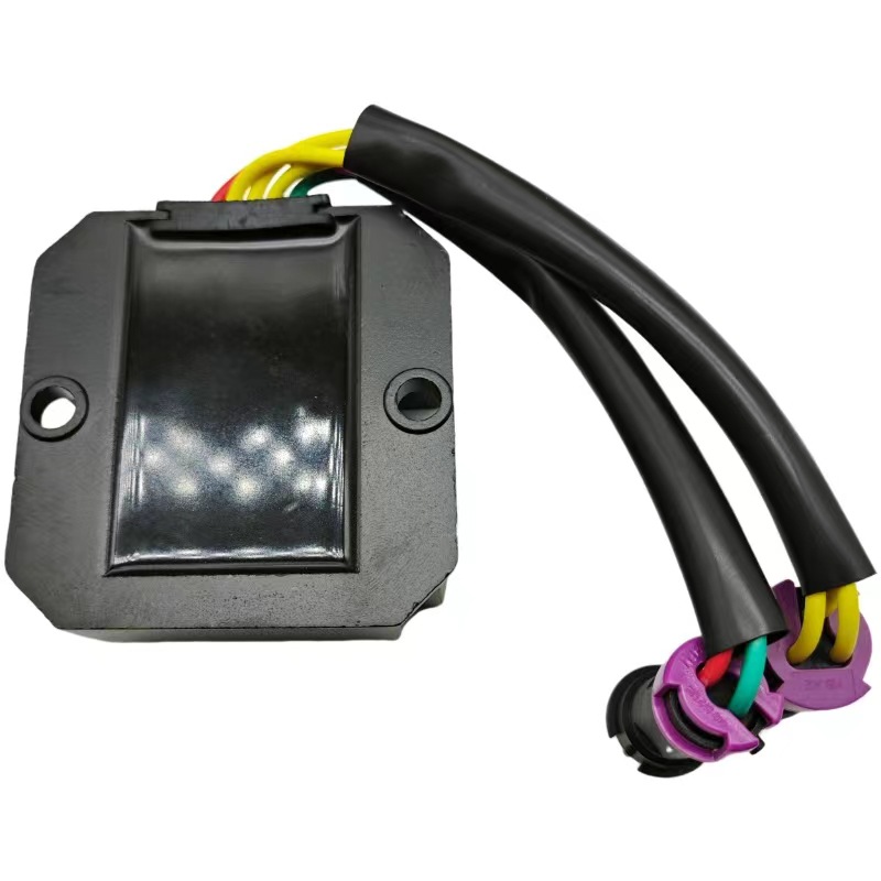 Suitable for Zongshen Motorcycle Rectifier Xinyuan X5 440Cb400 Rod King Climber Silver Bottle Voltage Regulator Accessories