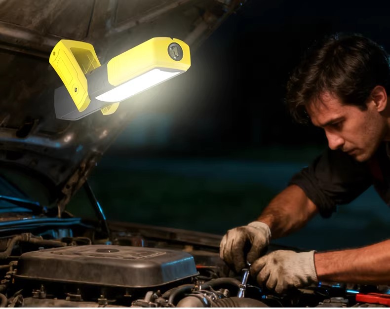 Work maintenance light, magnetic car repair light, ultra-bright LED long-life emergency light, auto repair COB lighting inspection light