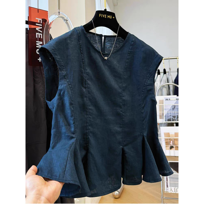 Korean-Style Fashionable Small Skirt Hem Round Neck Sleeveless Shirt for Women, New Summer High-End Vest Outerwear Top