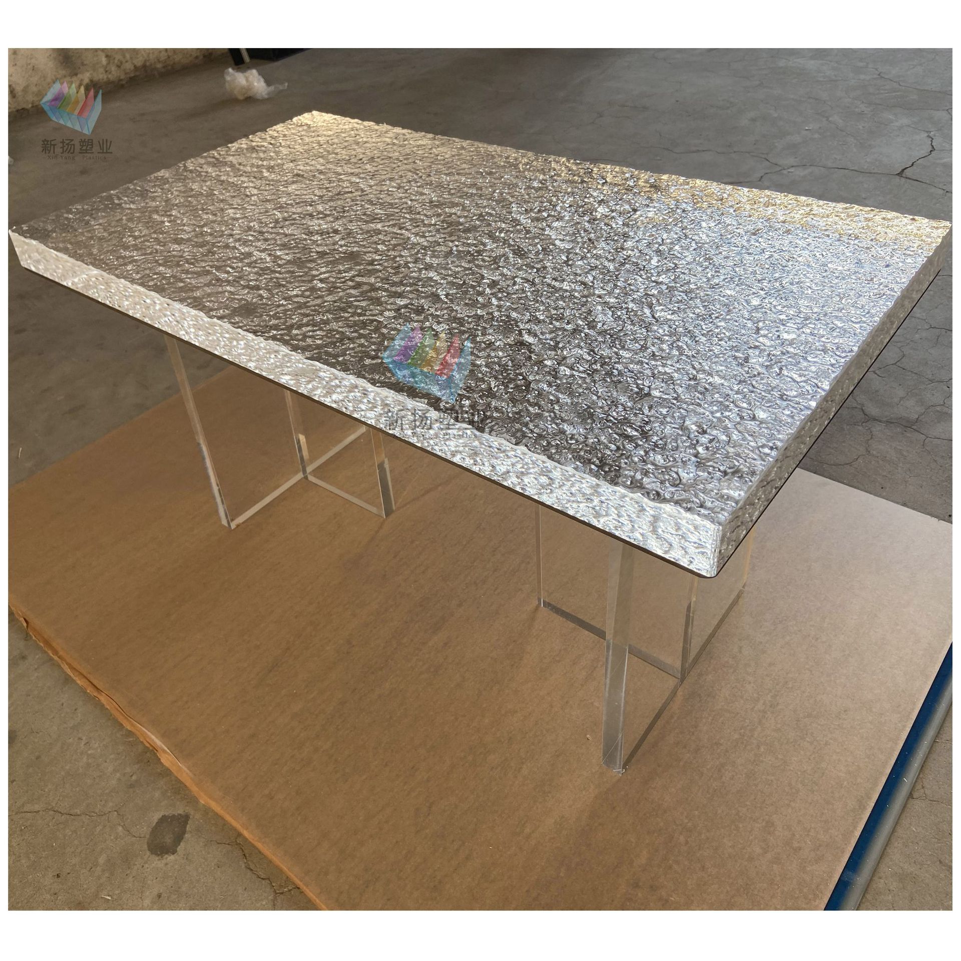 意大利透明透明平板亚克力茶几有机玻璃水晶玻璃桌腿