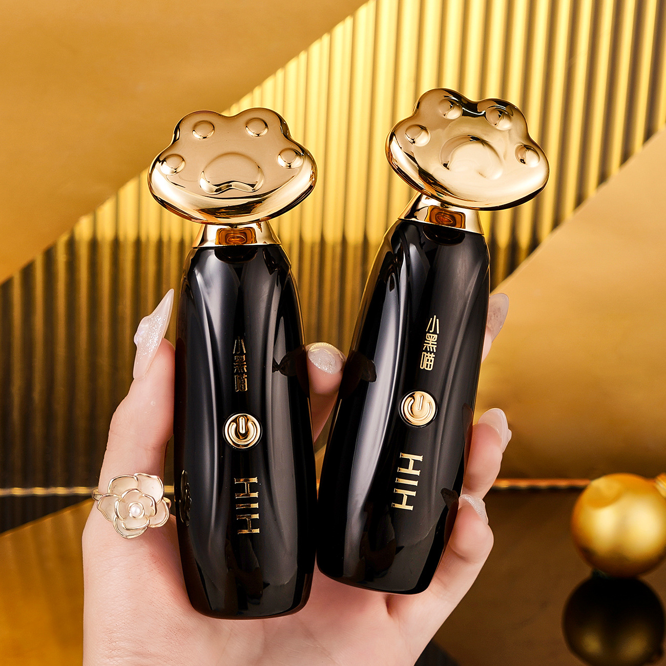 HIH small black meow tight lifting and pulling introduction instrument neck face introduction instrument household electric vibration instrument beauty instrument