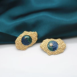 胸针;耳钉;耳环