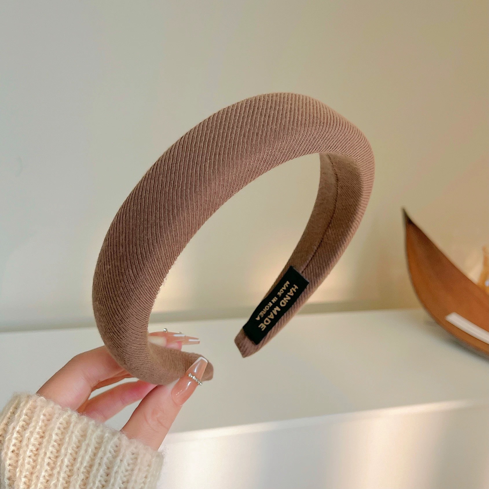 # 147 light brown twill wide-brimmed headband