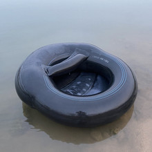 旧轮胎船黑坑鱼池自制船硬充气橡胶耐磨单人便携鱼塘折叠钓鱼下网