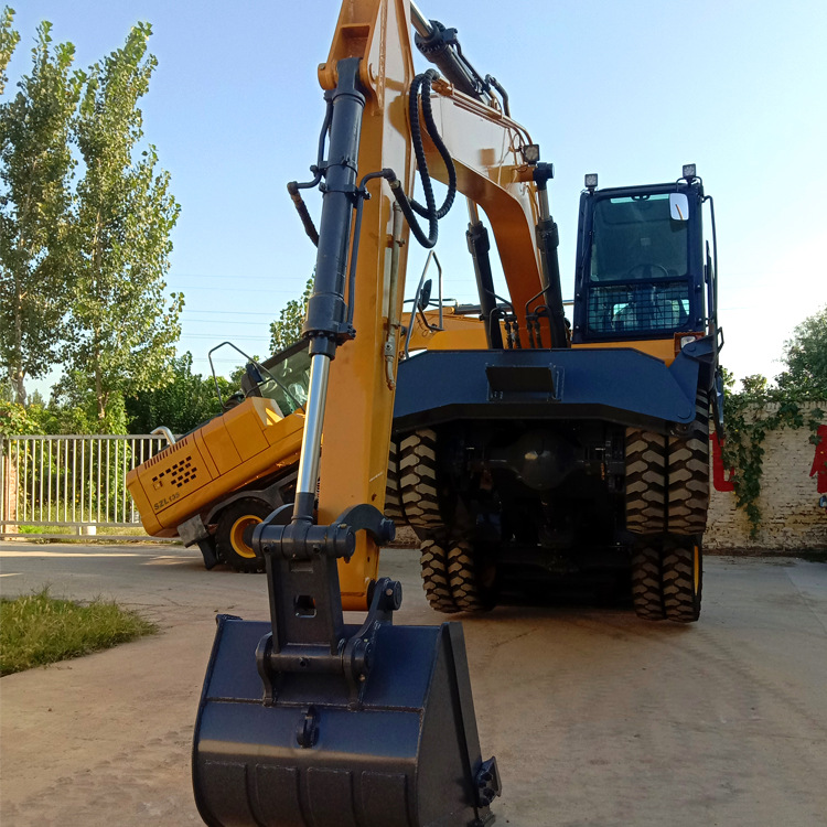 135轮式挖掘机 皮轮钩机 胶轮挖掘机 挖掘机液压剪
