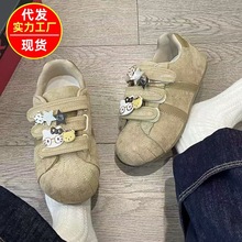 2025秋季新款平底内增高低帮运动鞋复古磨砂大头板鞋女休闲德训鞋