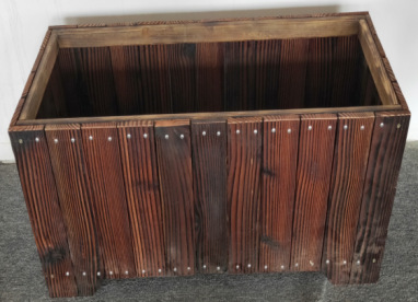 탄화 색상 직사각형 꽃 침대