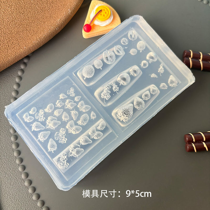 Venta caliente transfronteriza molde de manicura de alta transparencia animal de dibujos animados oso bowknot ramo DIY modelo de manicura en relieve tridimensional