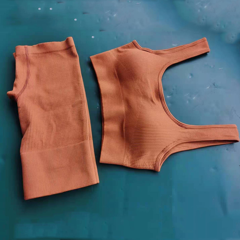 스퀘어 칼라 얕은 커피