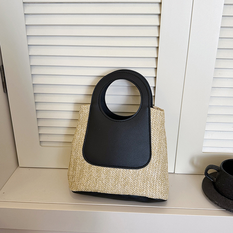 Handmade Rattan Shoulder Bag With Leather Trim And Seagrass_voghion.com