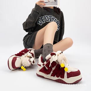 /ŮЬ������Ь�ӽq�Ӻ�С��ԭ������\�����e��Ь��HЬ