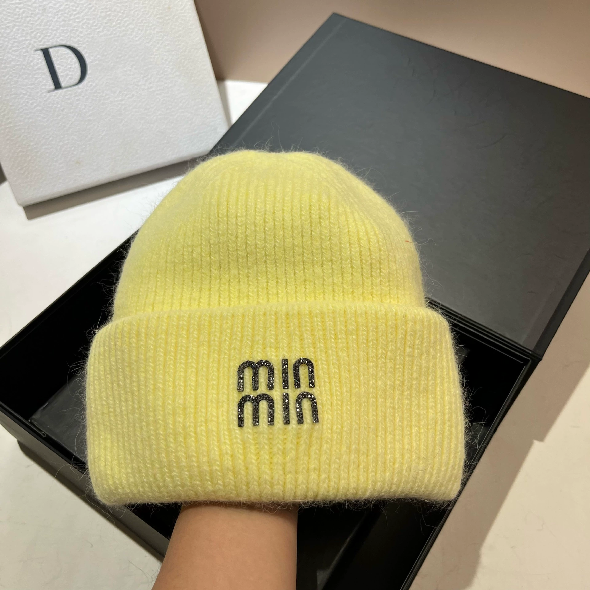 Keep warm velvet knitted hat, Korean style, increased thickness