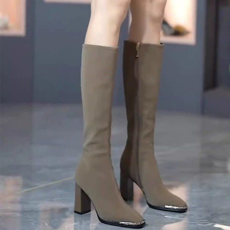 Британский стиль моды металлические сапоги с квадратной головкой на высоком каблуке толстые каблуки 2024 новые тонкие тощие сапоги модные сапоги женские сапоги