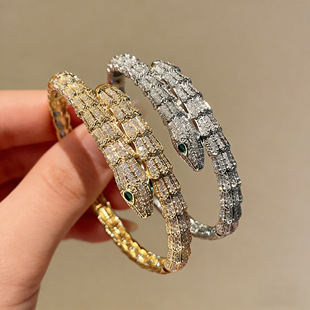 ���Q��؛΢肝M�ʯ�������CŮ18k���p���L�׺ΝM����C�S�����l