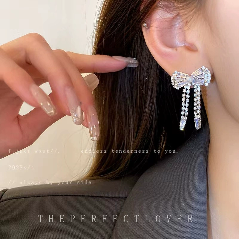 Серебряные цирконы из жемчага, модные серьги-бабочки, французский стиль, стиль легкой роскоши, стиль высокого качества