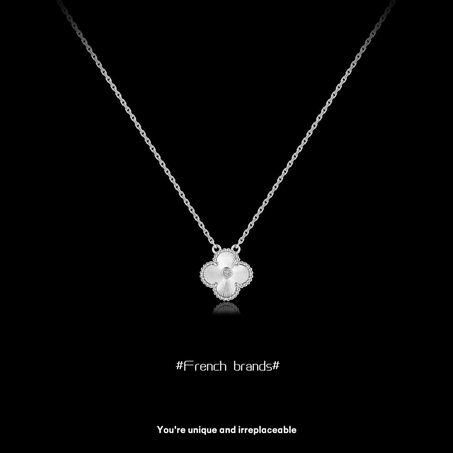 Four-Leaf Clover Necklace for Women 2024 New Style Simple Niche Accessible Luxury Birthday Gift for Girlfriend and Best Friend