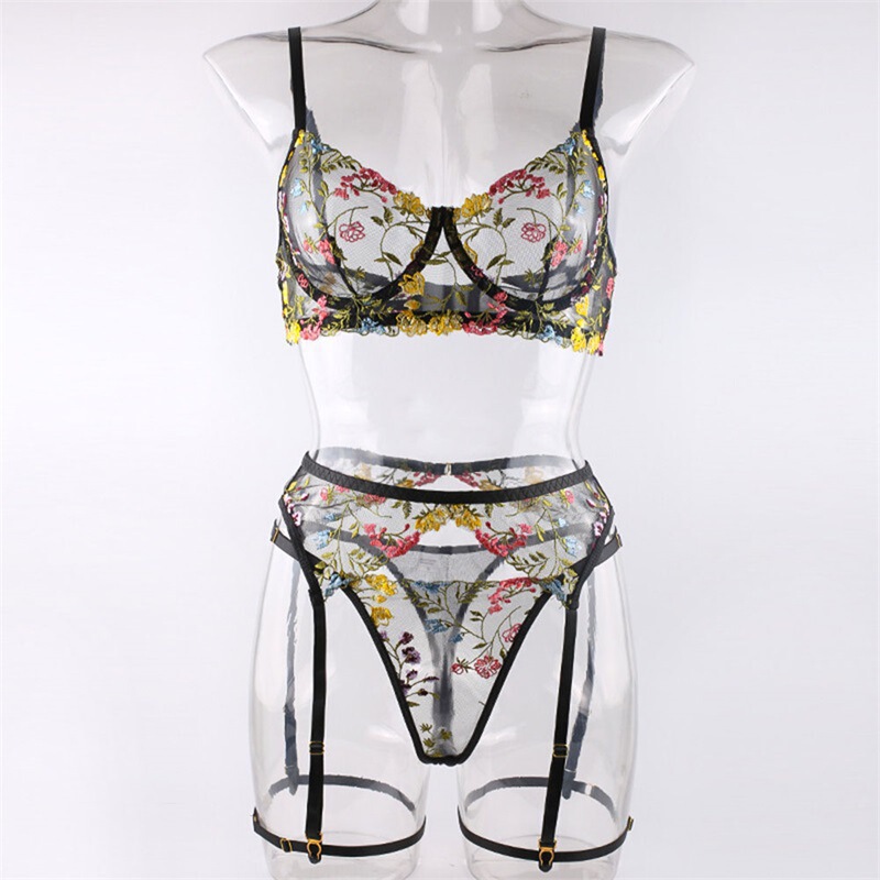 [In stock] Varsbaby European and American independent station embroidered sexy women's underwear + t pants + Garter three-piece set