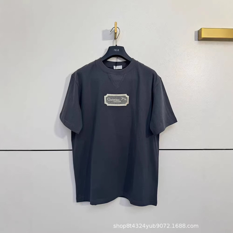 Correct Version of Dio Di Jia Silver Label Blade Embroidery Short-Sleeve Classic Letter Embroidery New Model for Men and Women Correct Version of Dio Di Jia Silver Label Blade Embroidery Short-Sleeve Classic Letter Embroidery New Model for Men and Women