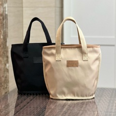 韓国の新型の経典の格子縞のファッション的な洗面器の化粧袋の防水の入浴する包みの携帯用マミーバッグの女神の包み