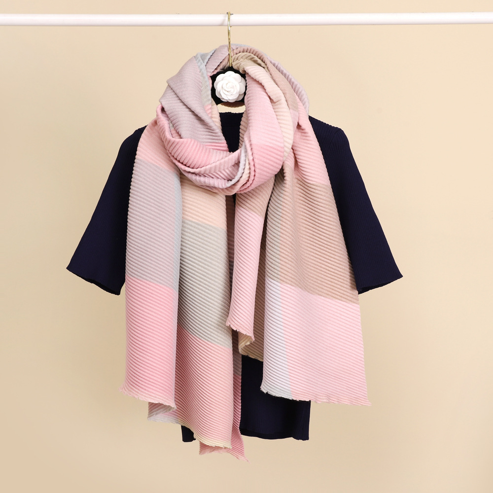 Women's Fashion Color Block Imitation Cashmere Pashmina Scarves display picture 11