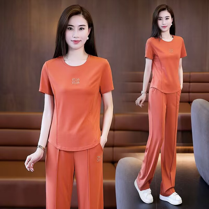 Ready Stock Fashionable Sportswear Suit for Women 2025 Summer New Style Elegant Slimming Round Neck Casual Wear Short-Sleeved Two-Piece Set
