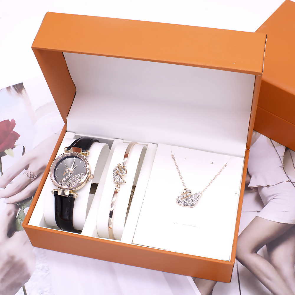 5pcs / set reloj de pulsera nuevo reloj de pulsera damas collar conjunto de comercio exterior reloj de cuarzo conjunto de cinco piezas