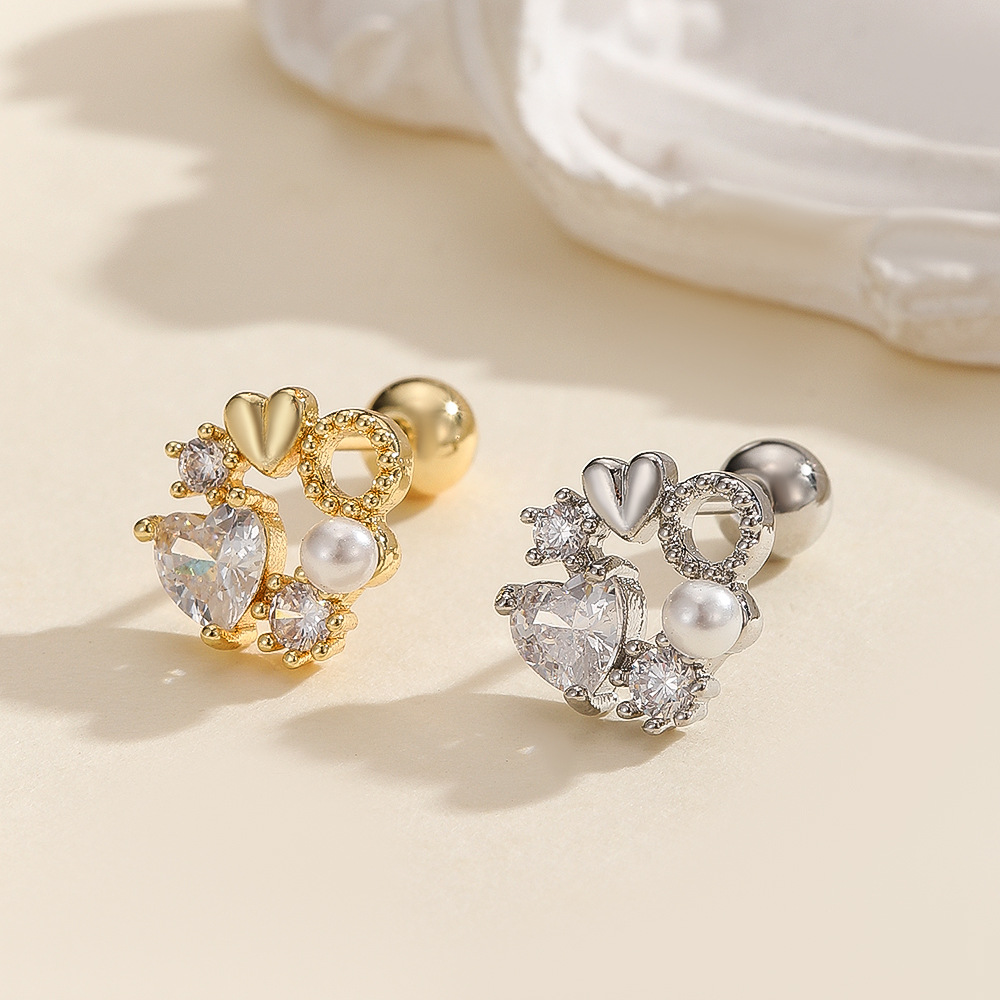 Pointed titanium steel lip stud product view