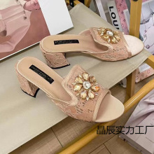 2025�ļ���կԽ���ٽz����ˮ荴ָ߸��{ɫ����Ь�V�ݸ�Ʒ�|ŮЬ