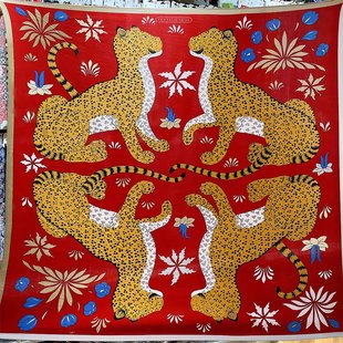 [Flower Leopard Pairs] Autumn Shawl Women's Autumn Clothing 2024 Autumn New European Hot Style Velvet Large Square Scarf