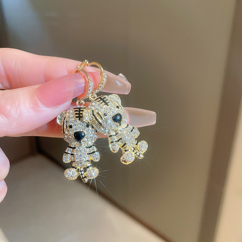 hmqViviiyNSAyin7WuaVt33bvxabXPm2ZQLC