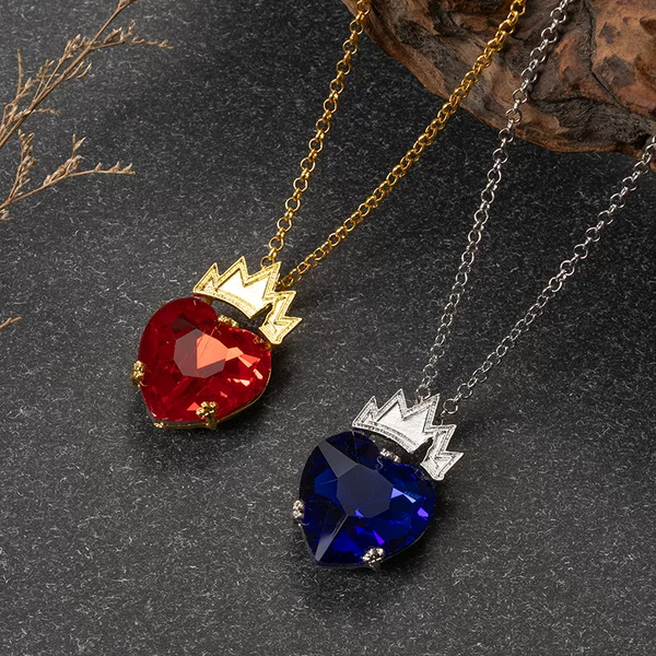 European and American Film and Television Descendants 3 Crown Crystal Heart Necklace Descendants 3 Fashion Ocean Heart Pendant