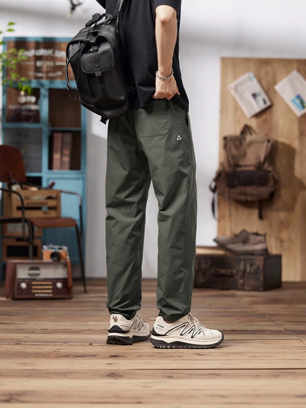 三角ロゴ入りジャケットパンツ メンズ 春秋新作 日本風 レトロ 速乾 カーゴパンツ ゆったりストレート マイクロテーパード カジュアルパンツ|undefined