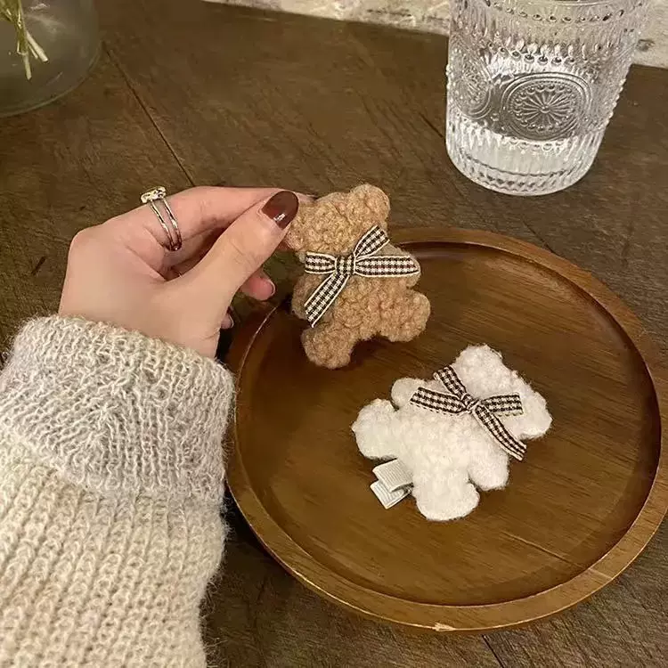 毛绒奶咖小熊发夹女软萌可爱学生前额碎发边夹网红秋冬发卡发饰