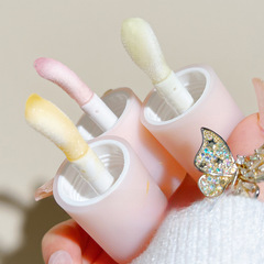 xixi清透潤澤果凍唇油質地輕薄滋潤保濕胖墩護唇疊塗水光唇釉D435