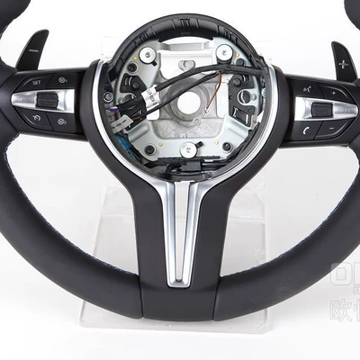 with Buttons to Customize the – Steering wheel