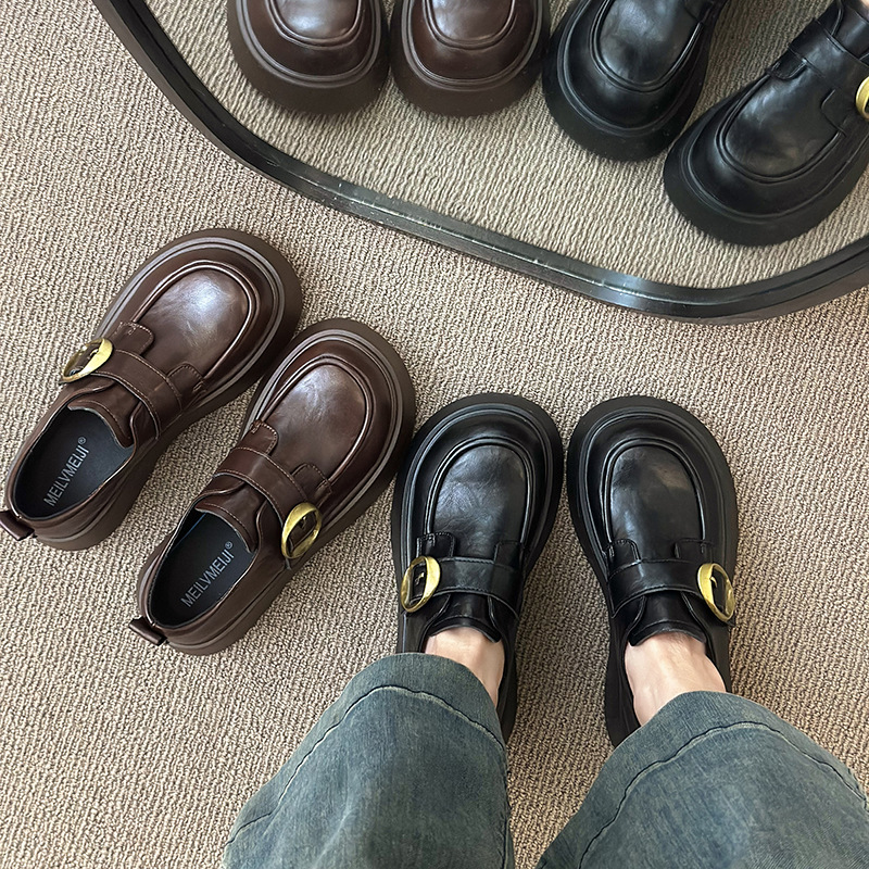 Zhuo Shi estilo plataforma lofu zapatos mujer otoño e invierno 2025 nuevos zapatos de cuero británicos de primavera pequeños zapatos de altura pequeños zapatos individuales