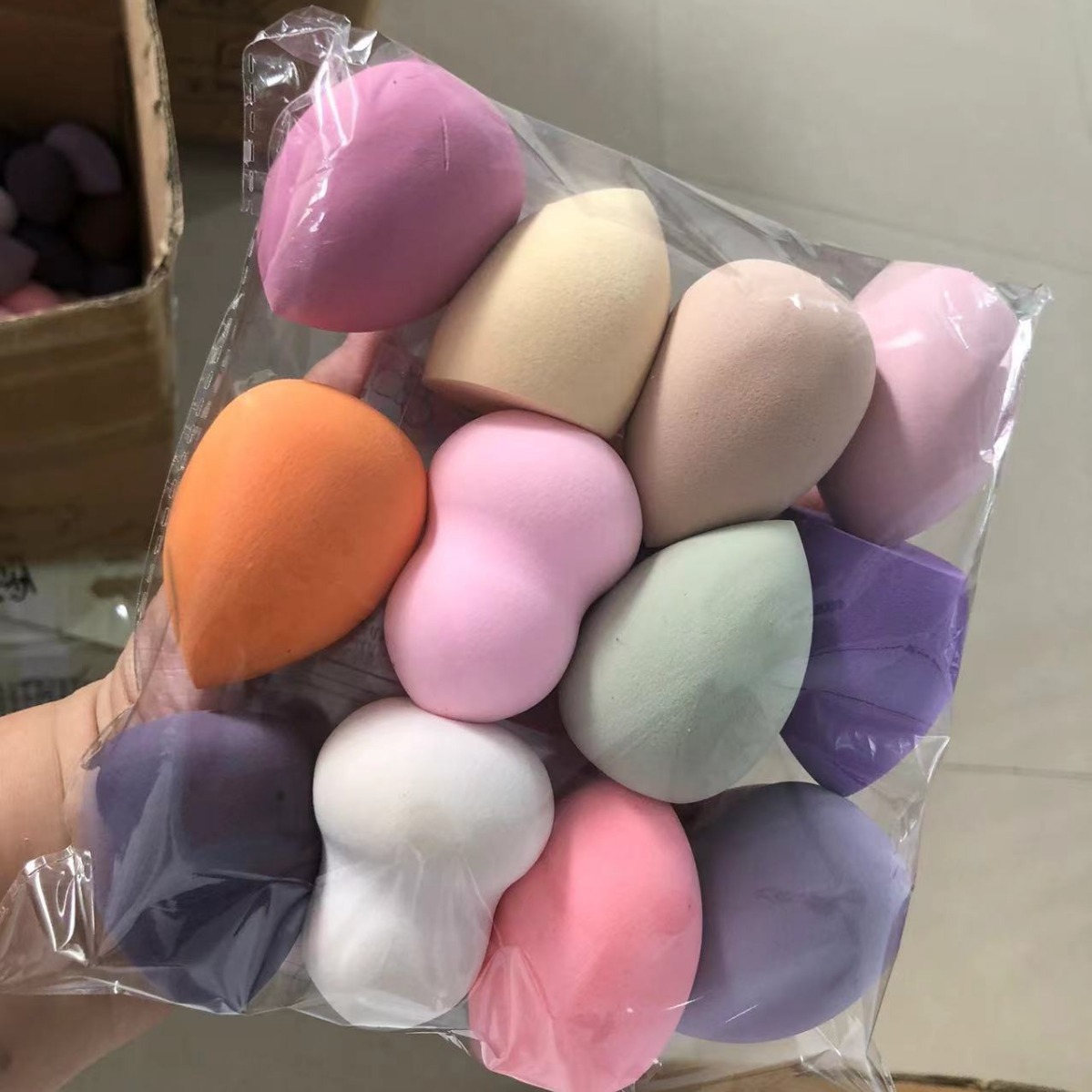 Conjunto de huevos de maquillaje transfronterizo super suave sin polvo de cosméticos almohadilla de aire polvo de doble uso esponja desechable