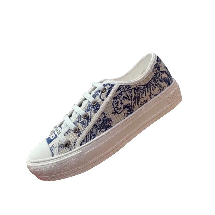 D casa zapatillas de deporte blanco grisáceo mujer 2025 nuevas letras presbiterias bordadas zapatos blancos transpirables de suela suave zapatos de lona casuales