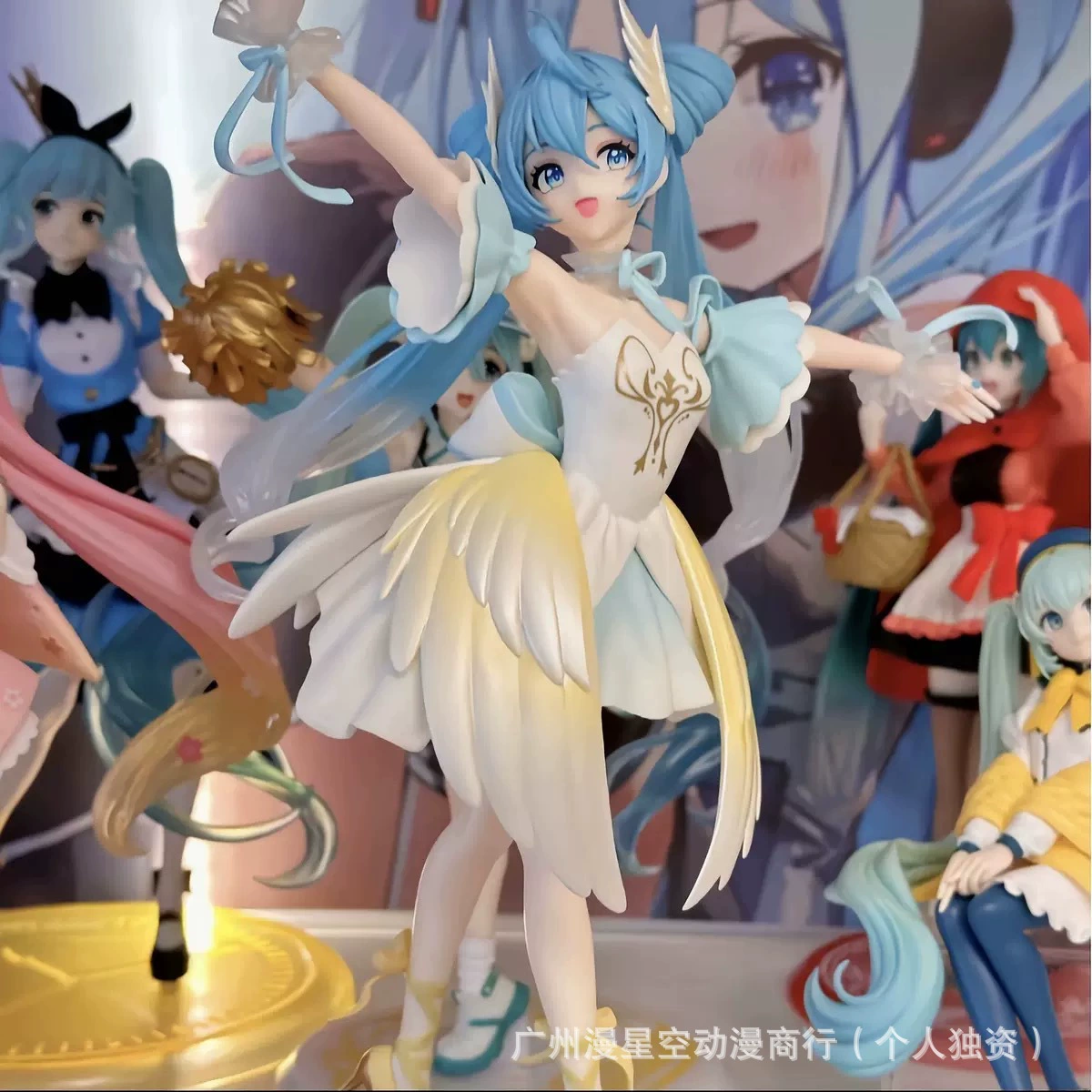 Фигурка Hatsune Miku коллекционная, многообразие стилей, прибл. 10–25 см