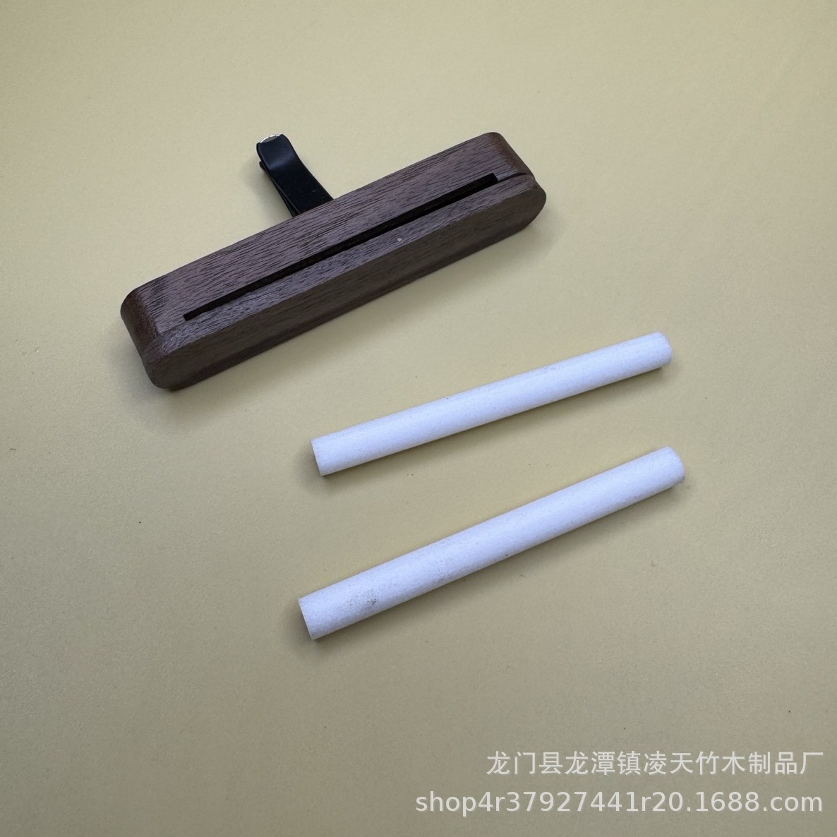 Ambientador de Coche de Madera Popular Transfronterizo para Rejilla de Ventilación de Aire Acondicionado, el Fabricante Suministra Fragancia de Coche de Lujo Ligero y Repelente de Mosquitos.