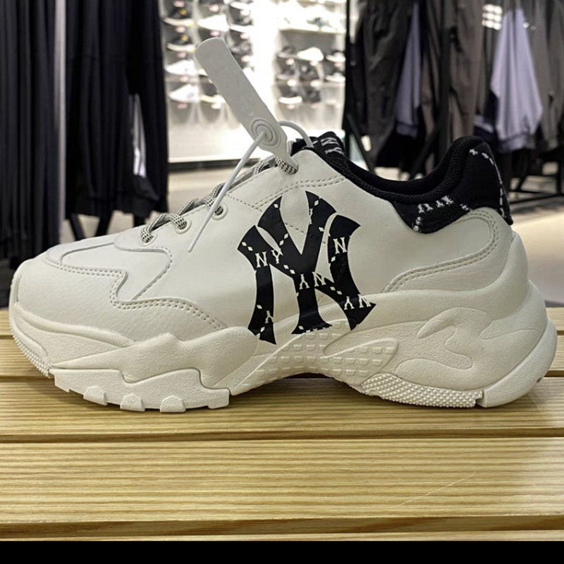 블랙 라벨(반 사이즈가 너무 작음)