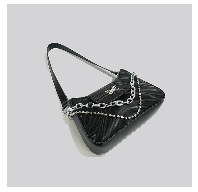 Women's Small Pu Leather Butterfly Classic Style Square Zipper Underarm Bag display picture 10