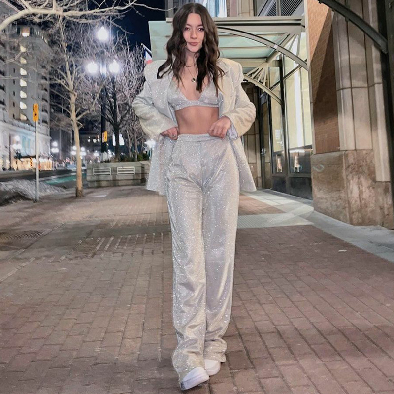Fashionable Set Image 10