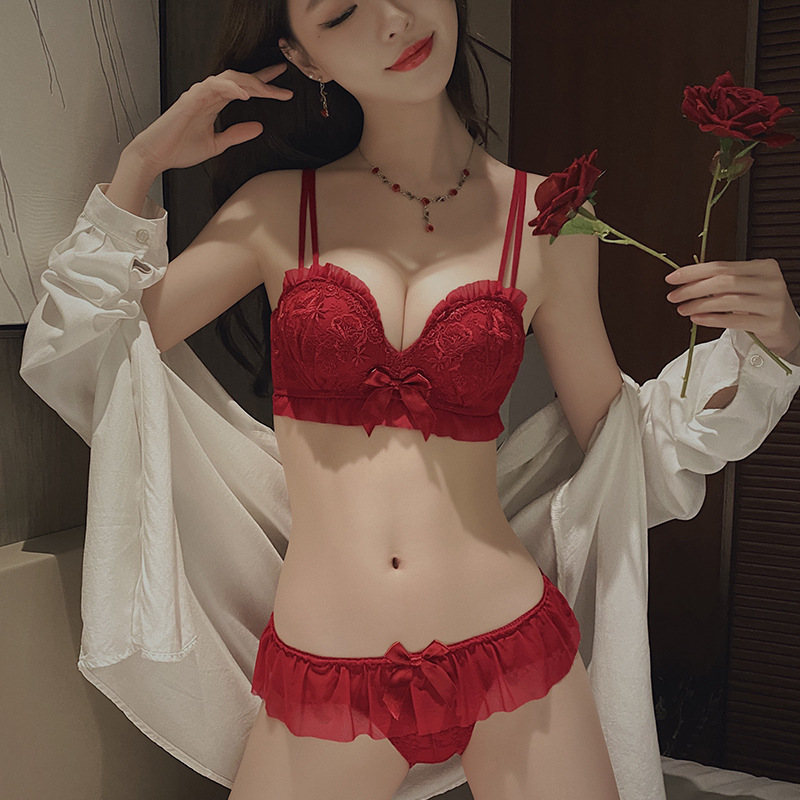 벤의 인생 새해 빨간 속옷 세트 여성의 작은 가슴 두꺼운 신부 웨딩 브랜드 브라